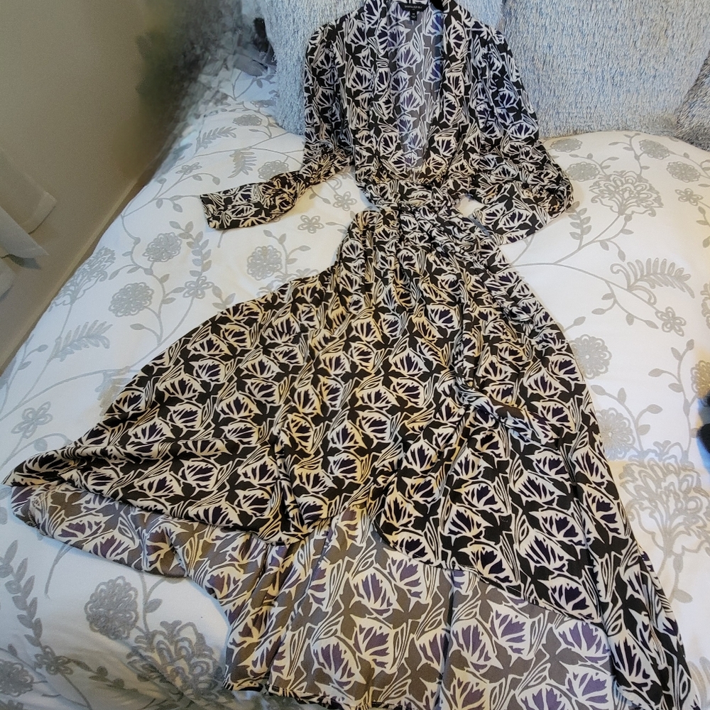 FLORAL WRAP DRESS - Picture 9 of 9